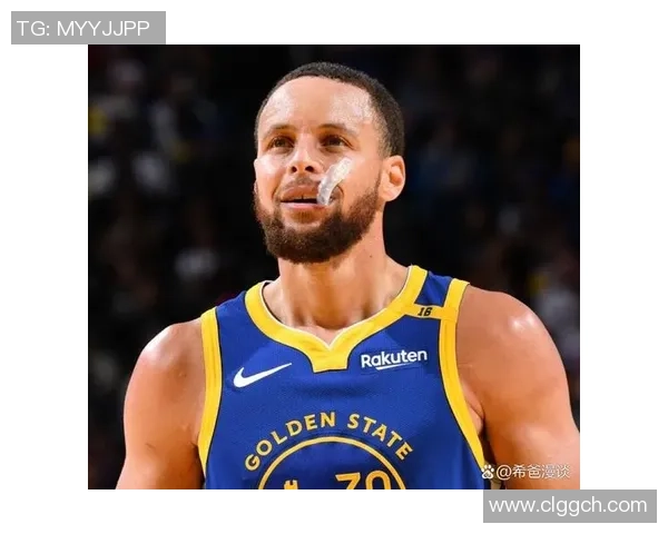 库里或成NBA历史上遭遇最奇葩吹罚的球员引发热议